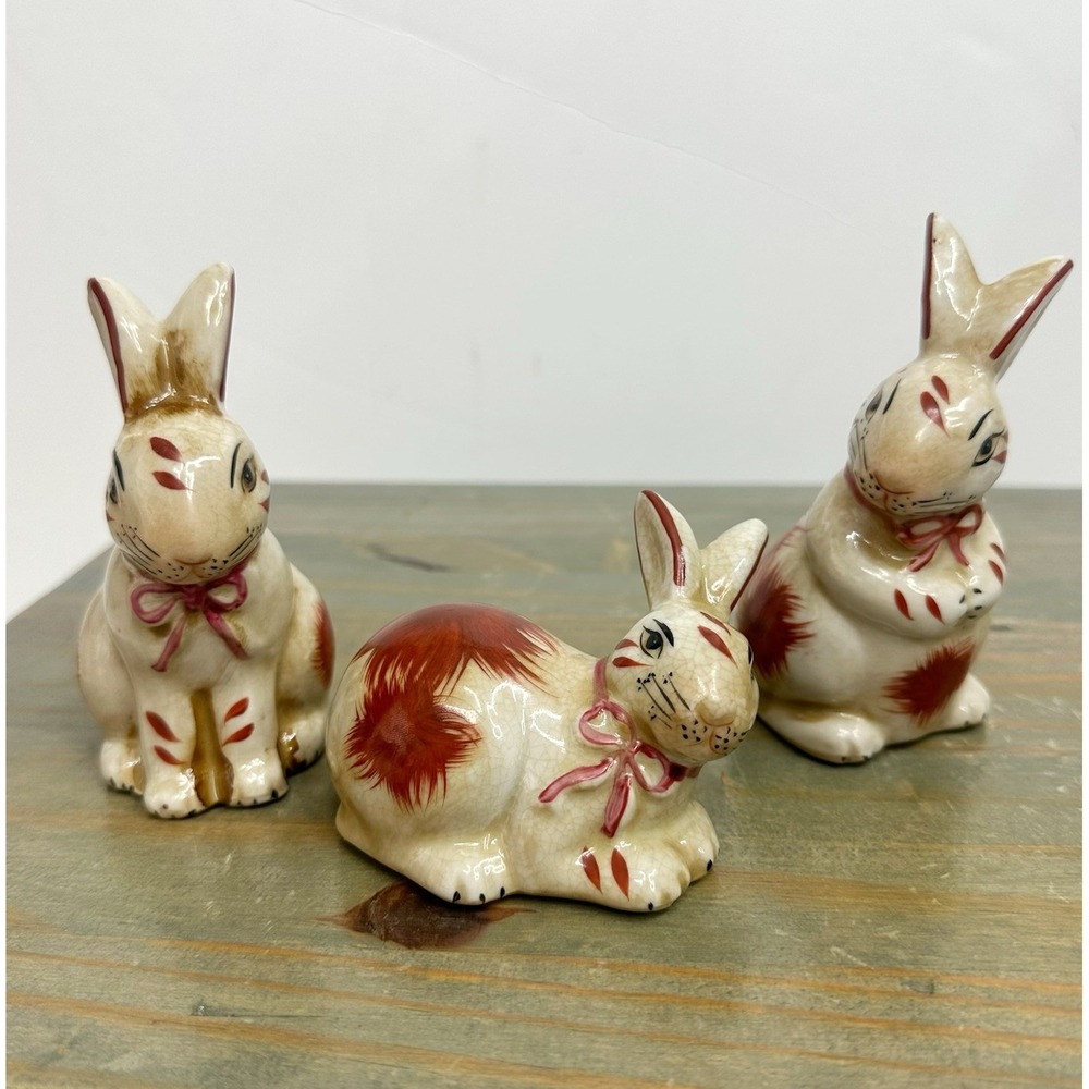 Lot Of 3 Staffordshire Style Bunny Rabbit Small Porcelain Figurine 3-4" Red Mini